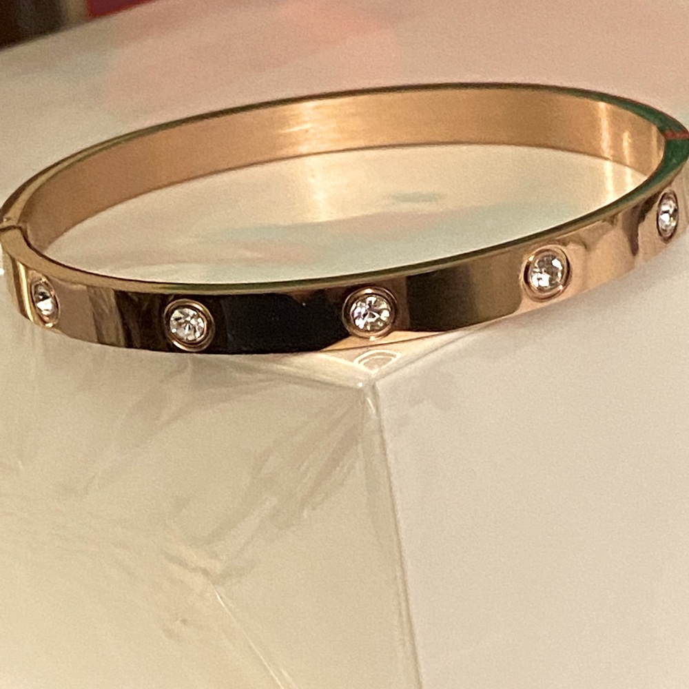 Stainless Steel Rose Gold Bracelet with Crystals